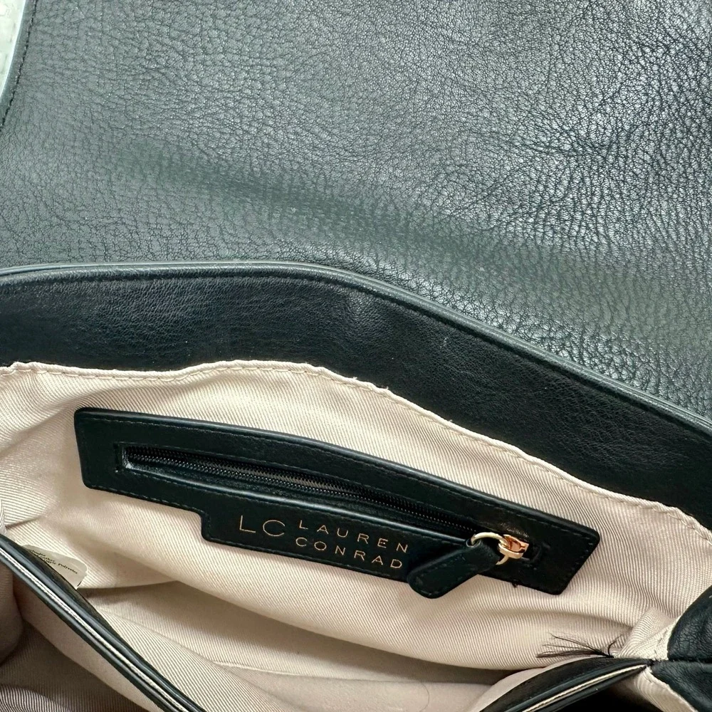 Lauren Conrad Black Faux Leather Flap Shoulder Crossbody‎ Bag Gold Accents